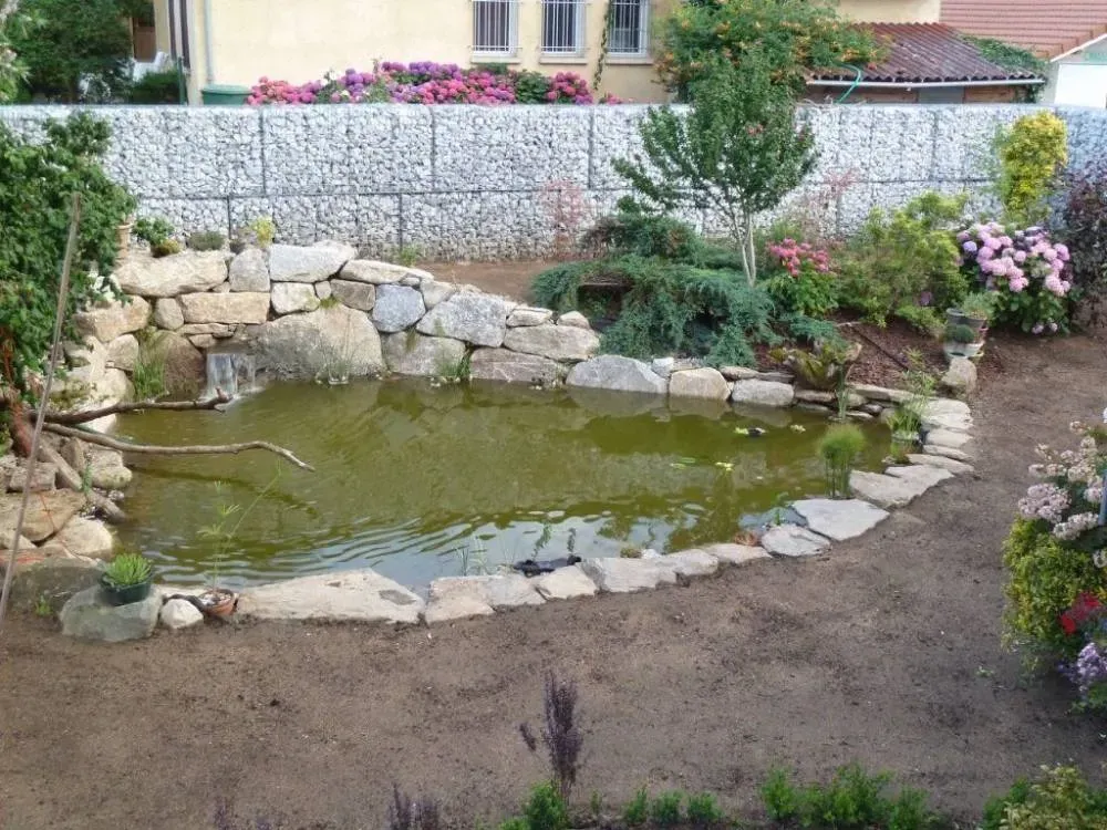 Aménagement extérieur près de Quérigut